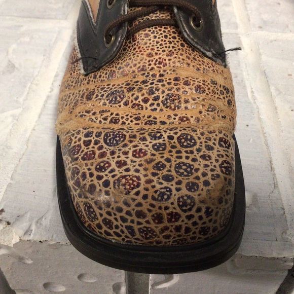 NYCOLE ST LOUIS - Truly unique lace up leather boots - Size 7.5 B - Picture 7 of 14